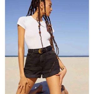 UO BDG Mom Shorts